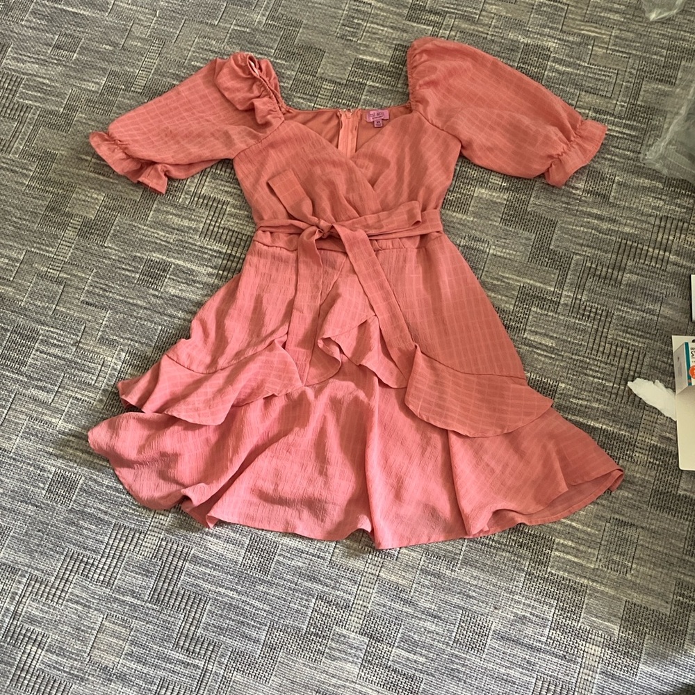 Pink Francesca’s dress with puff sleeves!